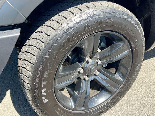 2024 Ram 1500 Classic Warlock Crew Cab 4x2 57 Box