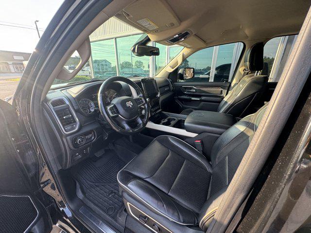 2019 Ram 1500 Laramie Crew Cab 4x4 5'7" Box