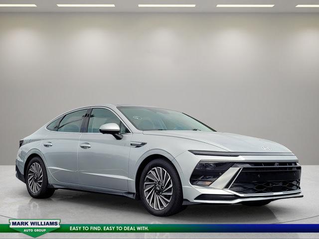 2024 Hyundai Sonata Hybrid Limited for sale in Cincinnati, OH