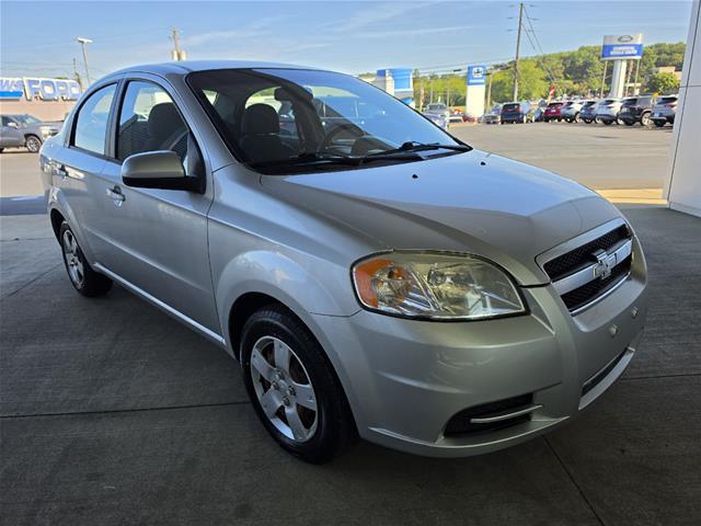 2011 Chevrolet Aveo 1LT