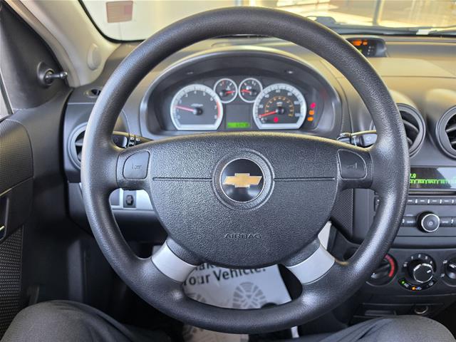2011 Chevrolet Aveo 1LT