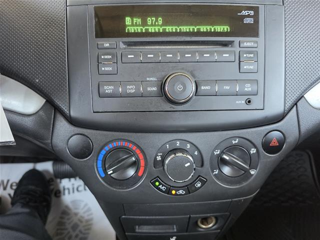 2011 Chevrolet Aveo 1LT
