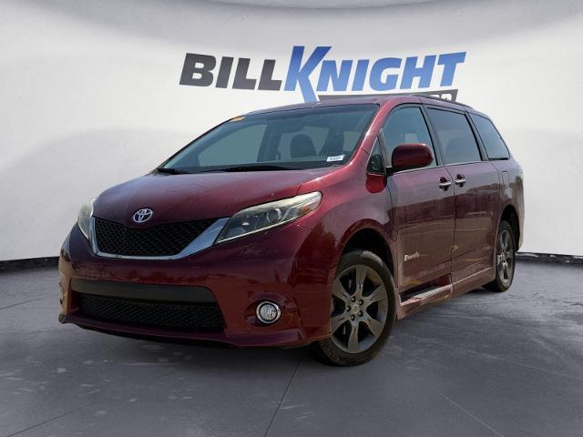 2015 Toyota Sienna SE Premium 8 Passenger for sale in Stillwater, OK