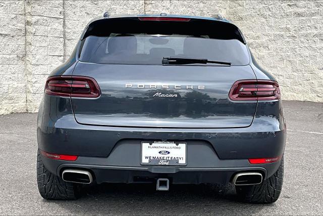 2018 Porsche Macan Base