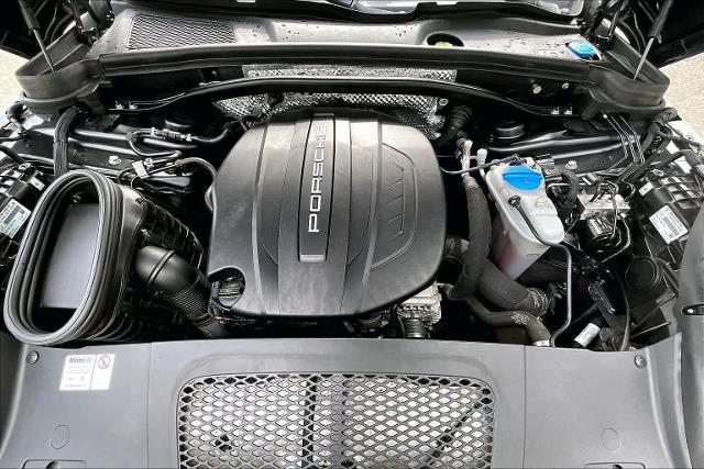2018 Porsche Macan Base