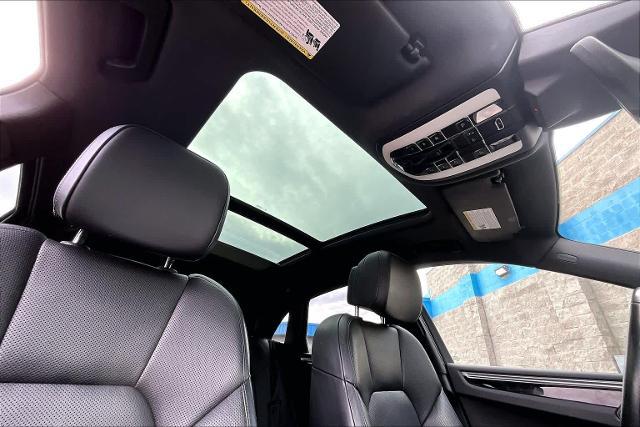2018 Porsche Macan Base