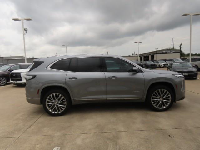 2025 Buick Enclave Avenir FWD
