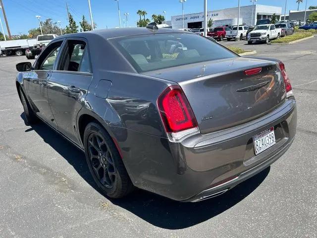 2021 Chrysler 300 Touring AWD