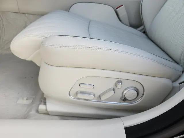 2026 Genesis G90 3.5T E-SC MHEV AWD