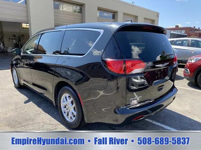 2023 Chrysler Voyager LX
