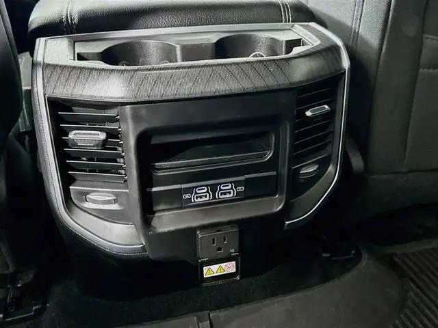 2025 Ram 1500 Big Horn Crew Cab 4x4 57 Box