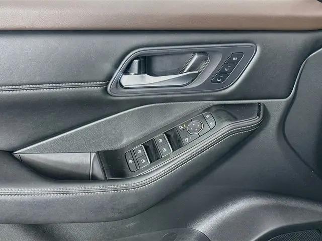 2023 Nissan Rogue SL Intelligent AWD