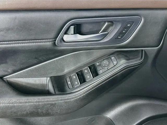 2023 Nissan Rogue SL Intelligent AWD