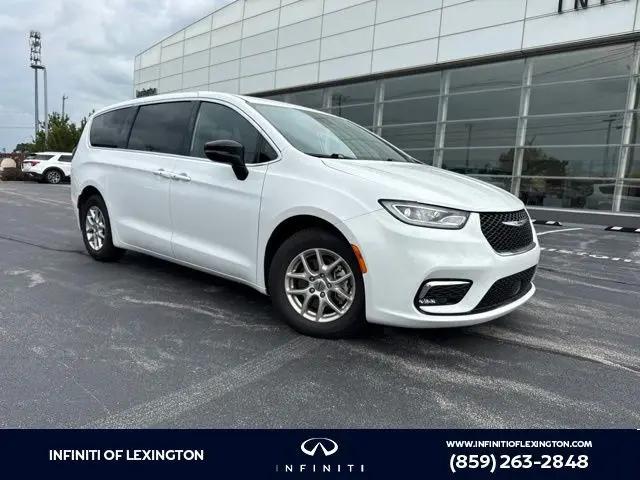 2025 Chrysler Pacifica Select for sale in Lexington, KY
