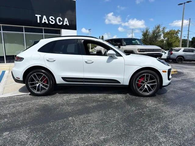 2022 Porsche Macan S
