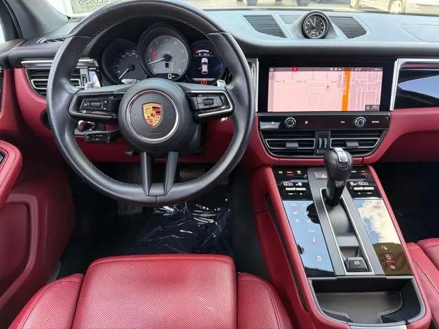 2022 Porsche Macan S