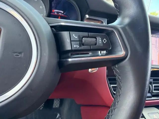 2022 Porsche Macan S