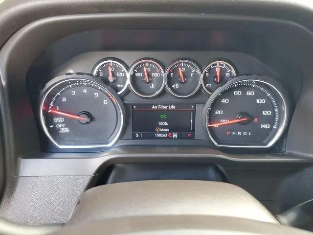 2021 Chevrolet Silverado 1500 4WD Crew Cab Short Bed LT