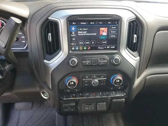 2021 Chevrolet Silverado 1500 4WD Crew Cab Short Bed LT