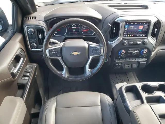 2021 Chevrolet Silverado 1500 4WD Crew Cab Short Bed LT