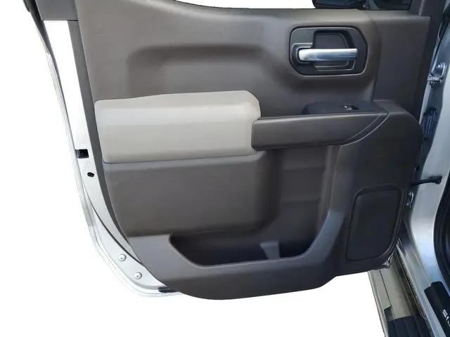 2021 Chevrolet Silverado 1500 4WD Crew Cab Short Bed LT