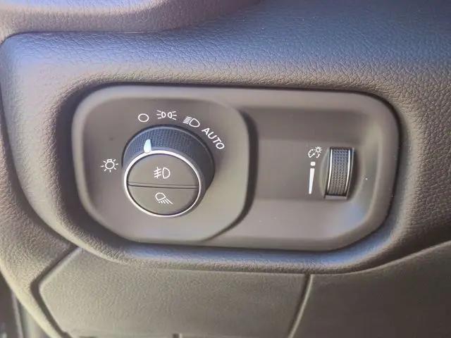 2026 Ram 2500 Big Horn Crew Cab 4x4 64 Box