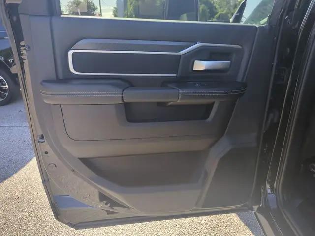 2026 Ram 2500 Big Horn Crew Cab 4x4 64 Box
