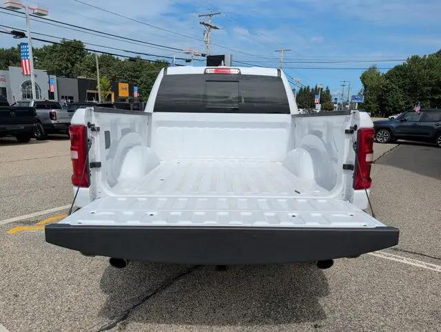 2025 Ram 1500 Laramie Crew Cab 4x4 57 Box