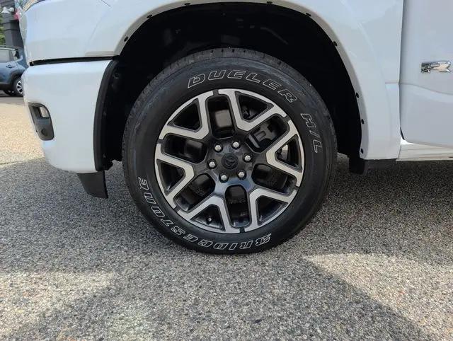 2025 Ram 1500 Laramie Crew Cab 4x4 57 Box