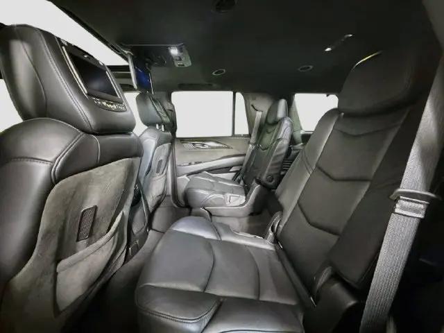 2019 Cadillac Escalade Platinum