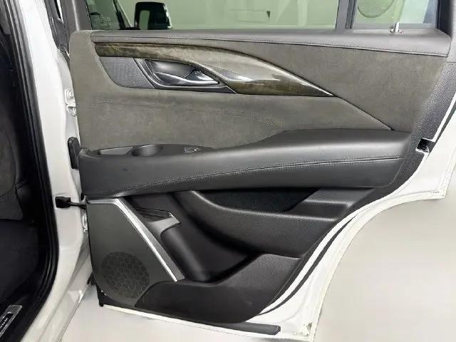 2019 Cadillac Escalade Platinum