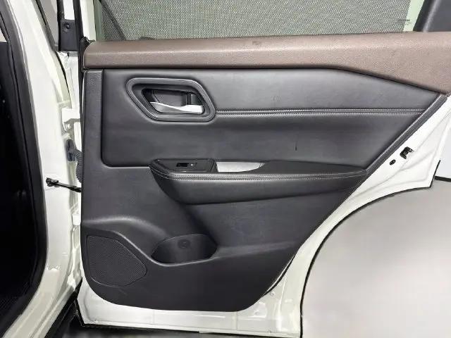 2023 Nissan Rogue SV FWD