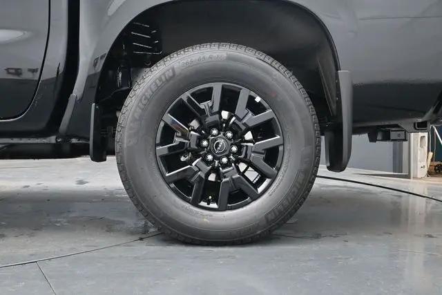 2026 Nissan Frontier Crew Cab Long Bed SV 4x4