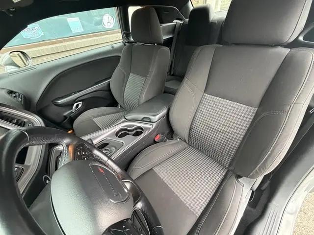 2023 Dodge Challenger SXT AWD