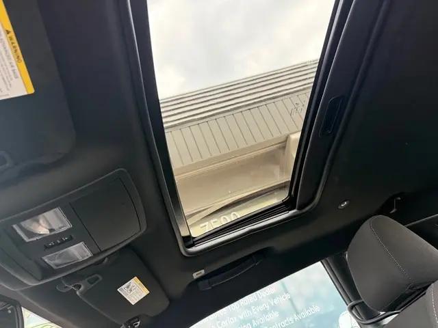 2023 Dodge Challenger SXT AWD