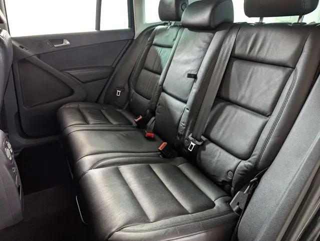 2017 Volkswagen Tiguan 2.0T Sport