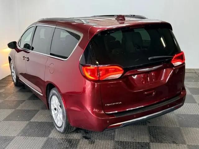 2017 Chrysler Pacifica Touring-L Plus