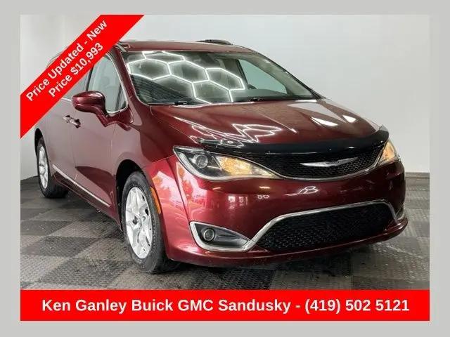 2017 Chrysler Pacifica Touring-L Plus for sale in Sandusky, OH