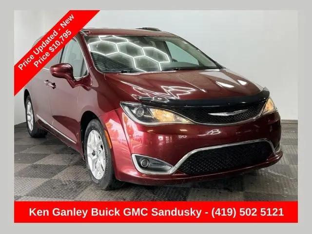 2017 Chrysler Pacifica Touring-L Plus for sale in Sandusky, OH