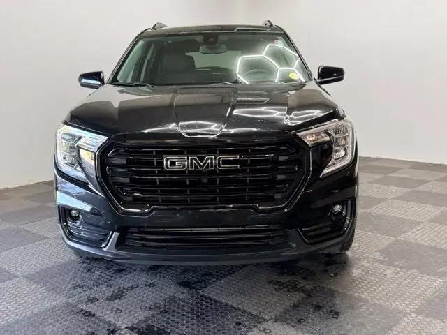2024 GMC Terrain FWD SLT