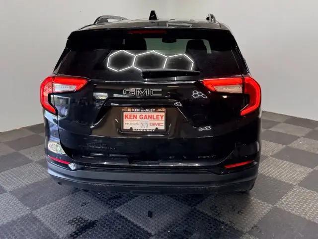 2024 GMC Terrain FWD SLT