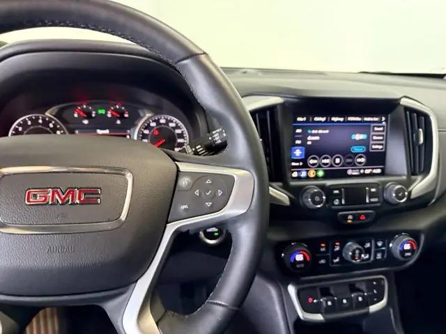 2024 GMC Terrain FWD SLT