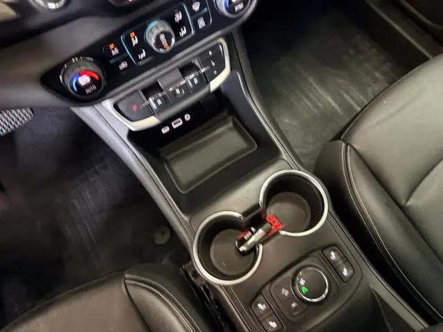 2024 GMC Terrain FWD SLT