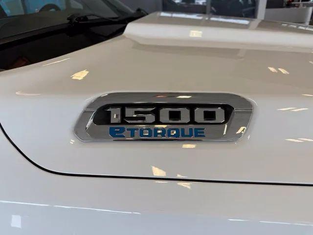 2022 Ram 1500 Tradesman Quad Cab 4x2 64 Box