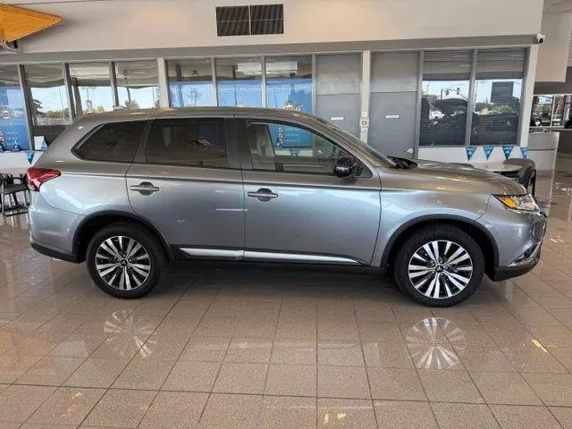 2020 Mitsubishi Outlander ES 2.4