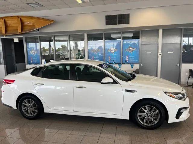 2020 Kia Optima LX