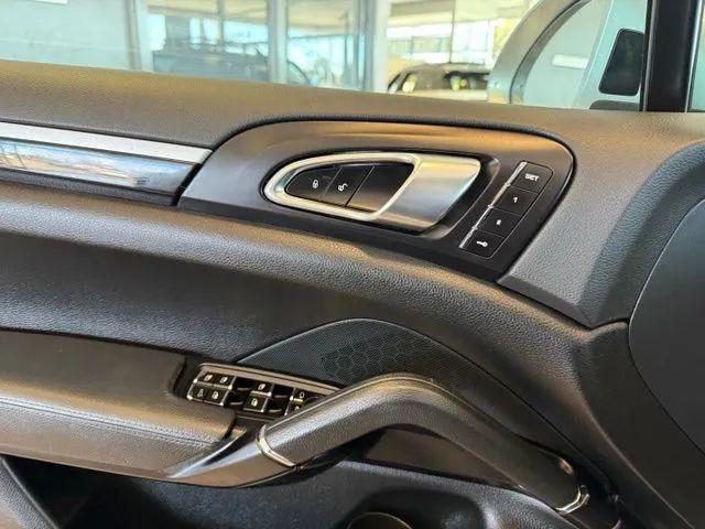 2017 Porsche Cayenne S