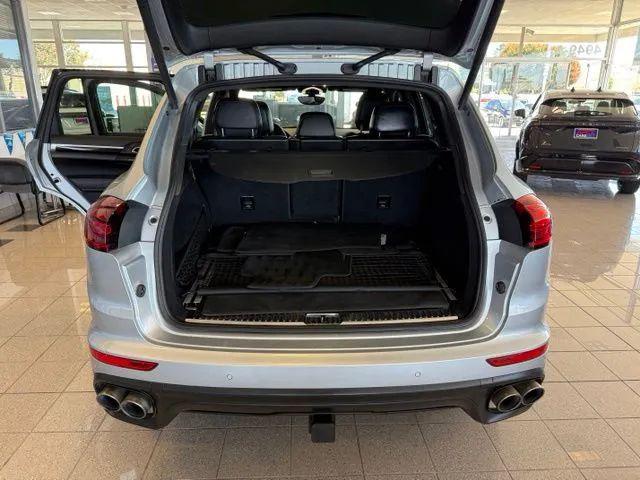 2017 Porsche Cayenne S
