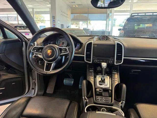 2017 Porsche Cayenne S