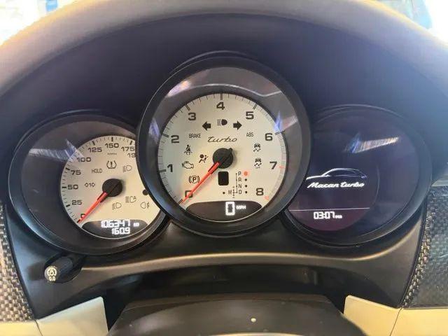 2016 Porsche Macan Turbo